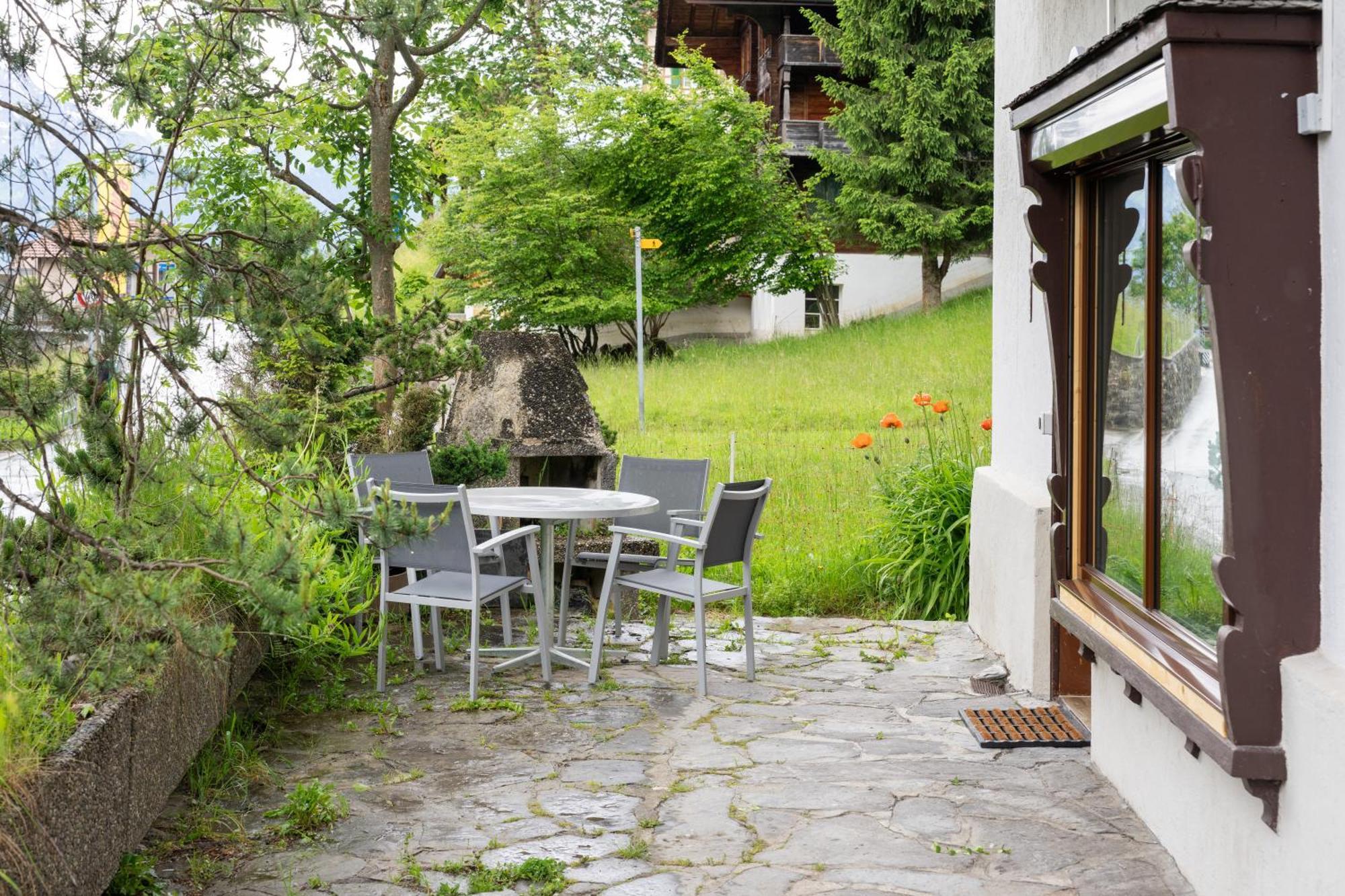 Apartment Between Lakes